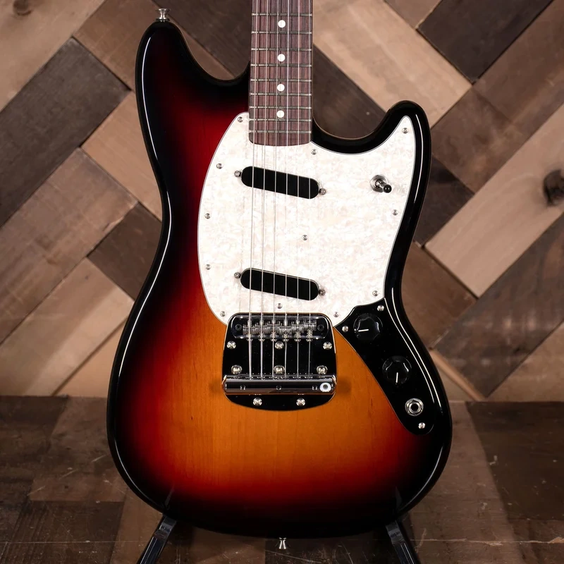 2021 Fender American Performer Mustang Electric Guitar, 3 Color Sunburst With Gigbag – Used