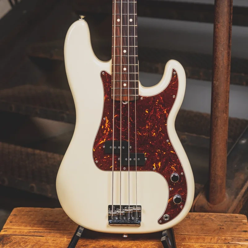 2021 Fender American Professional II Precision Bass Olympic White w/ OHSC – Used