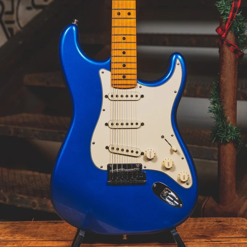 2021 Fender American Ultra Stratocaster Electric Guitar, Cobra Blue w/OHSC – Used